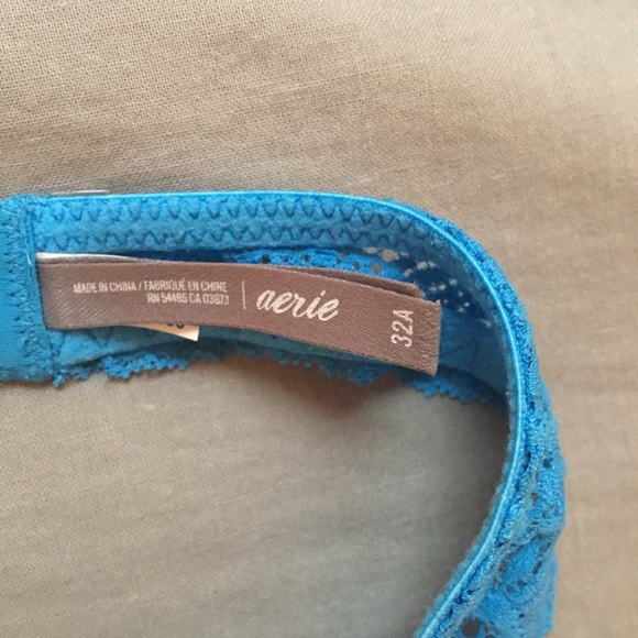 Aerie halter bralette - Picture 4 of 5